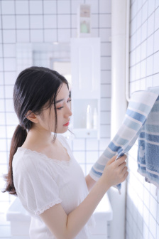 姨妈18岁